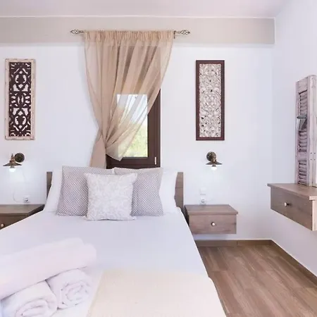 Ermioni Fresh Apartmán *